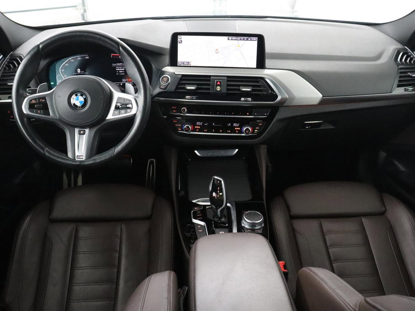 BMW X4 xDrive20i Business Edition | M-sport | Panoramadak | Leder | Memory | Stuur/stoel verwarming | Cruise control | Camera | Park assist | Carplay | Sfeerverlichting | Climate control