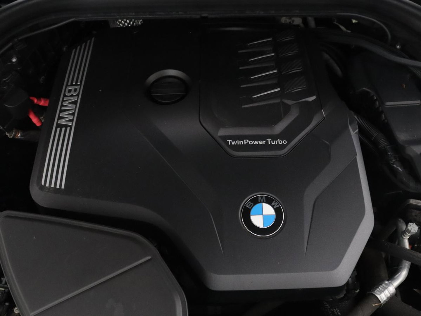 BMW X4 xDrive20i Business Edition | M-sport | Panoramadak | Leder | Memory | Stuur/stoel verwarming | Cruise control | Camera | Park assist | Carplay | Sfeerverlichting | Climate control