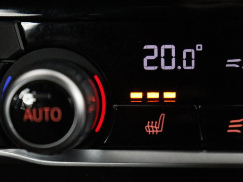BMW X4 xDrive20i Business Edition | M-sport | Panoramadak | Leder | Memory | Stuur/stoel verwarming | Cruise control | Camera | Park assist | Carplay | Sfeerverlichting | Climate control