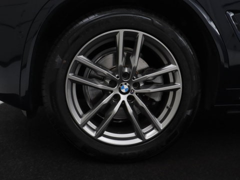 BMW X4 xDrive20i Business Edition | M-sport | Panoramadak | Leder | Memory | Stuur/stoel verwarming | Cruise control | Camera | Park assist | Carplay | Sfeerverlichting | Climate control