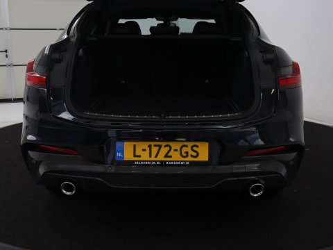 BMW X4 xDrive20i Business Edition | M-sport | Panoramadak | Leder | Memory | Stuur/stoel verwarming | Cruise control | Camera | Park assist | Carplay | Sfeerverlichting | Climate control