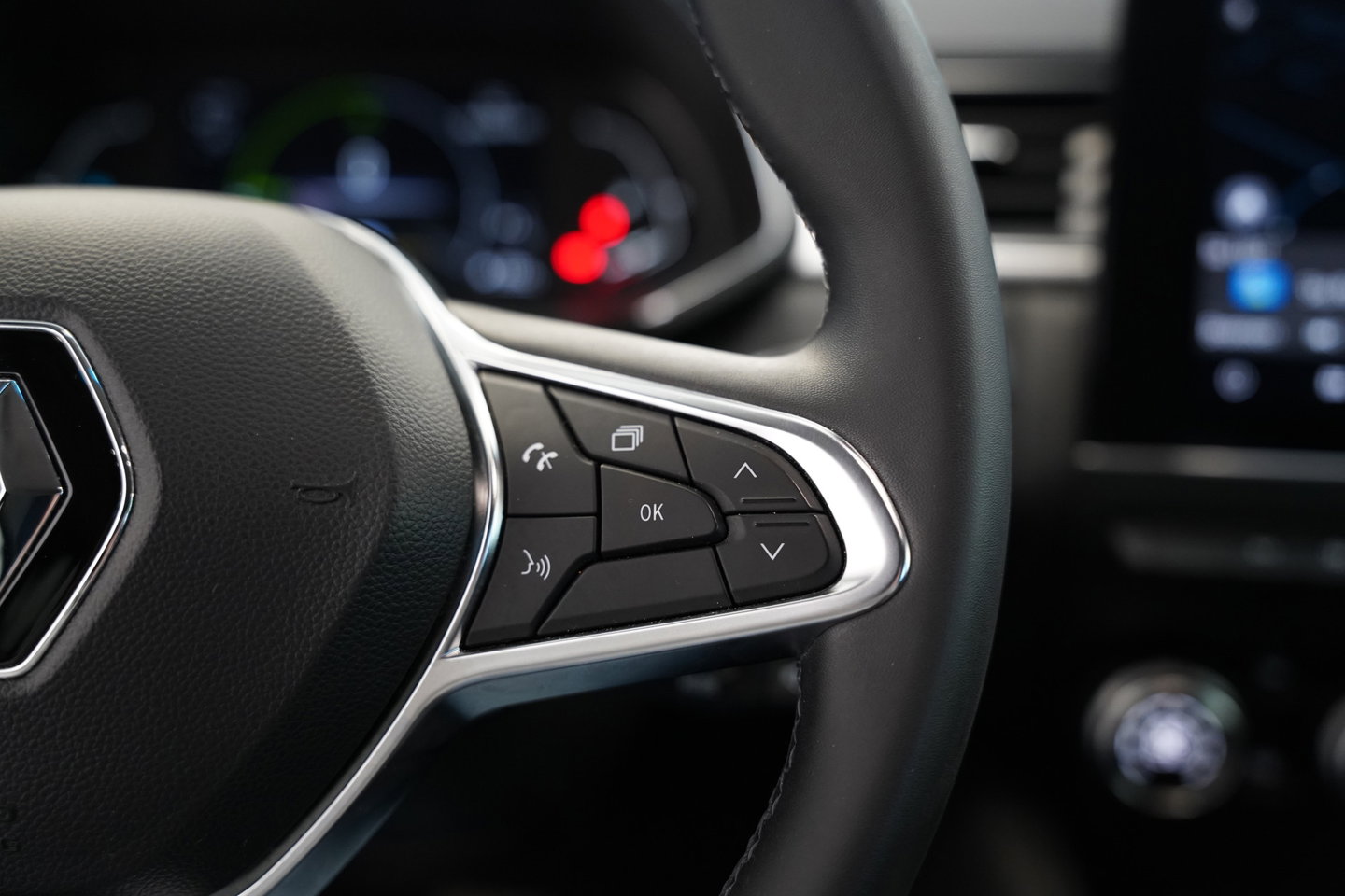 Renault Captur 1.6 E-Tech Hybrid 145 Intens Full-led Navigatie Trekhaak
