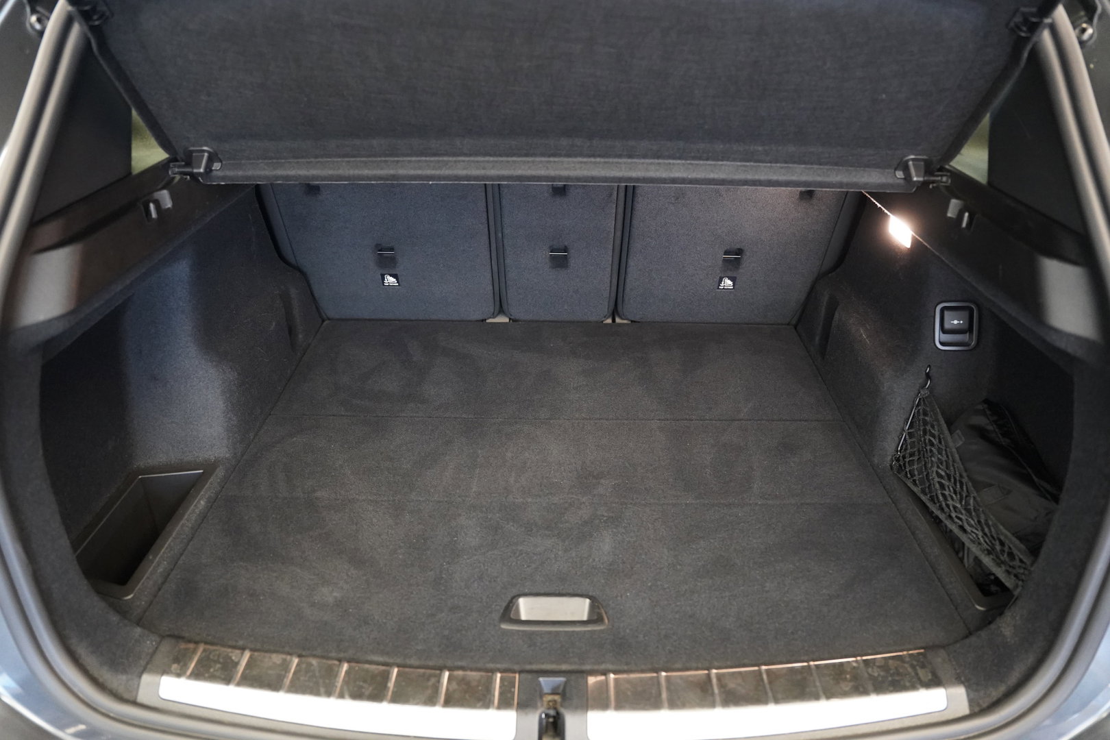 BMW X1 sDrive20i High Executive Panoramadak M-Sport Trekhaak