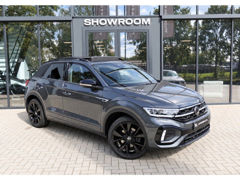 Volkswagen T-Roc 1.5 TSI R-Line Business+ PANO IQ.LIGHT ACC VOL