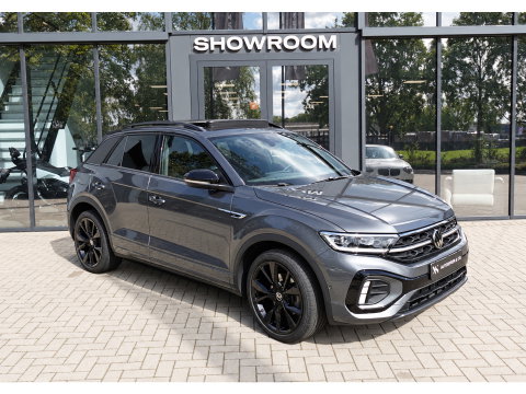 Volkswagen T-Roc 1.5 TSI R-Line Business+ PANO IQ.LIGHT ACC VOL