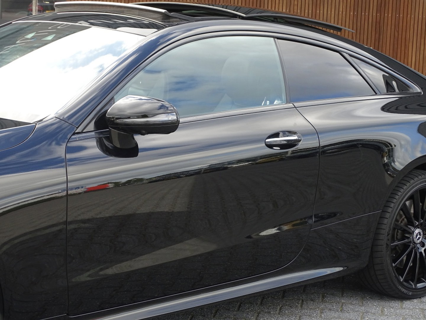 Mercedes-Benz E-Klasse Coupé 400 4 Matic 334PK AMG Edition 1 / Burmester *NAP*