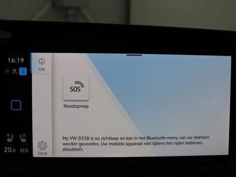 Volkswagen Golf 1.4 eHybrid GTE | SOH 90,0% | Panoramadak | Leder | Adaptive cruise | Memory | Trekhaak | Stuur/stoel verwarming | Stoelventilatie | Camera | Park assist | Carplay | Climate control
