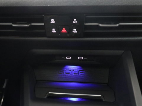 Volkswagen Golf 1.4 eHybrid GTE | SOH 90,0% | Panoramadak | Leder | Adaptive cruise | Memory | Trekhaak | Stuur/stoel verwarming | Stoelventilatie | Camera | Park assist | Carplay | Climate control