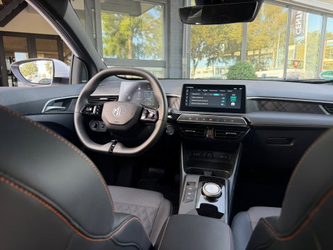 MG MG3 Hybrid+ 1.5 Hybrid+ Luxury ACC|Carplay|Keyless|360Camera|Grantiet/m2023
