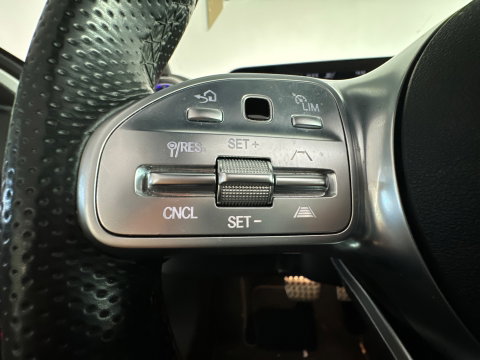 Mercedes-Benz A-Klasse 220 AMG Pano|Stoelverkoeling|Camera |ACC|Sfeer