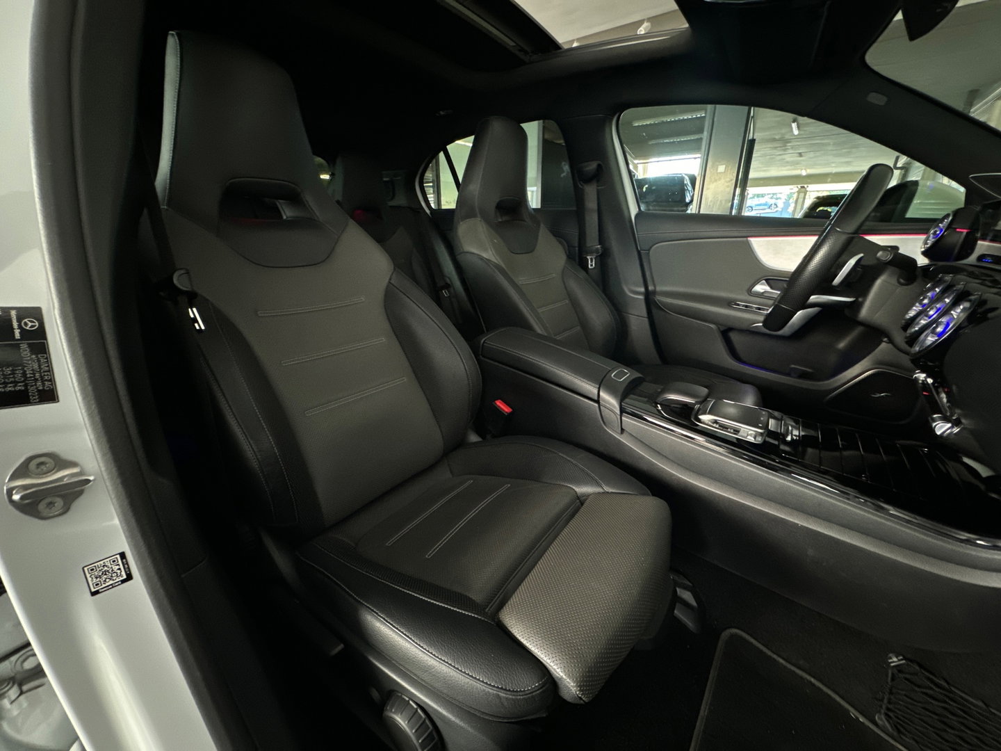 Mercedes-Benz A-Klasse 220 AMG Pano|Stoelverkoeling|Camera |ACC|Sfeer