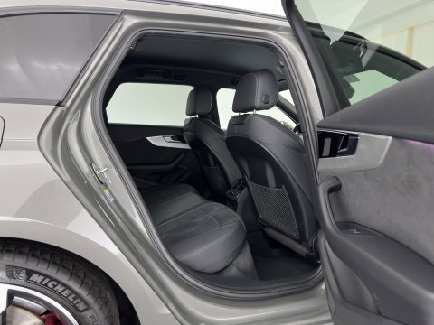 Audi A4 Avant 40 TFSI S edition (INCL.BTW) Aut. *LEATHER-MICROFIBRE | FULL-LED | HEATED-SPORTSEATS | KEYLESS | DIGI-COCKPIT | AMBIENT-LIGHT | NAVI-FULLMAP | PRIVACY-GLASS | SHIFT-PADDLES | ECC | PDC | CRUISE | 18''ALU*