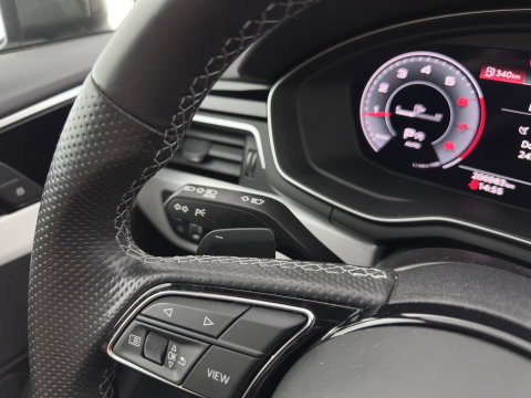 Audi A4 Avant 40 TFSI S edition (INCL.BTW) Aut. *LEATHER-MICROFIBRE | FULL-LED | HEATED-SPORTSEATS | KEYLESS | DIGI-COCKPIT | AMBIENT-LIGHT | NAVI-FULLMAP | PRIVACY-GLASS | SHIFT-PADDLES | ECC | PDC | CRUISE | 18''ALU*