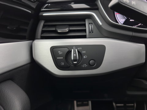 Audi A4 Avant 40 TFSI S edition (INCL.BTW) Aut. *LEATHER-MICROFIBRE | FULL-LED | HEATED-SPORTSEATS | KEYLESS | DIGI-COCKPIT | AMBIENT-LIGHT | NAVI-FULLMAP | PRIVACY-GLASS | SHIFT-PADDLES | ECC | PDC | CRUISE | 18''ALU*