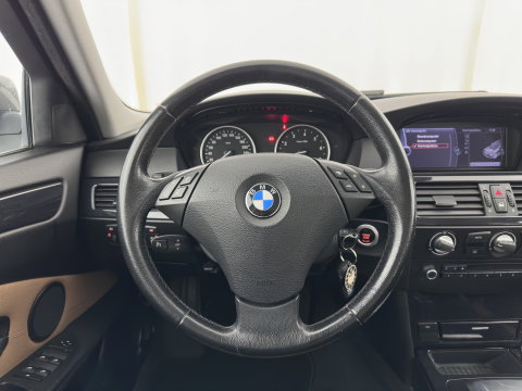 BMW 5 Serie Touring 520i Corporate Lease Business Line Edition I Aut. *LEATHER | COMFORT-SEATS | NAVI-FULLMAP | ECC | PDC | CRUISE | 17''ALU | TOWBAR*