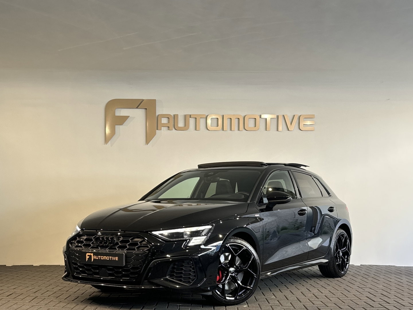 Audi A3 Sportback 45 TFSI e S Line Competition Pano|Massage|S3 Pack