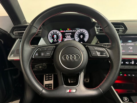 Audi A3 Sportback 45 TFSI e S Line Competition Pano|Massage|S3 Pack