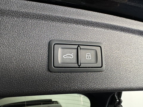 Audi A3 Sportback 45 TFSI e S Line Competition Pano|Massage|S3 Pack
