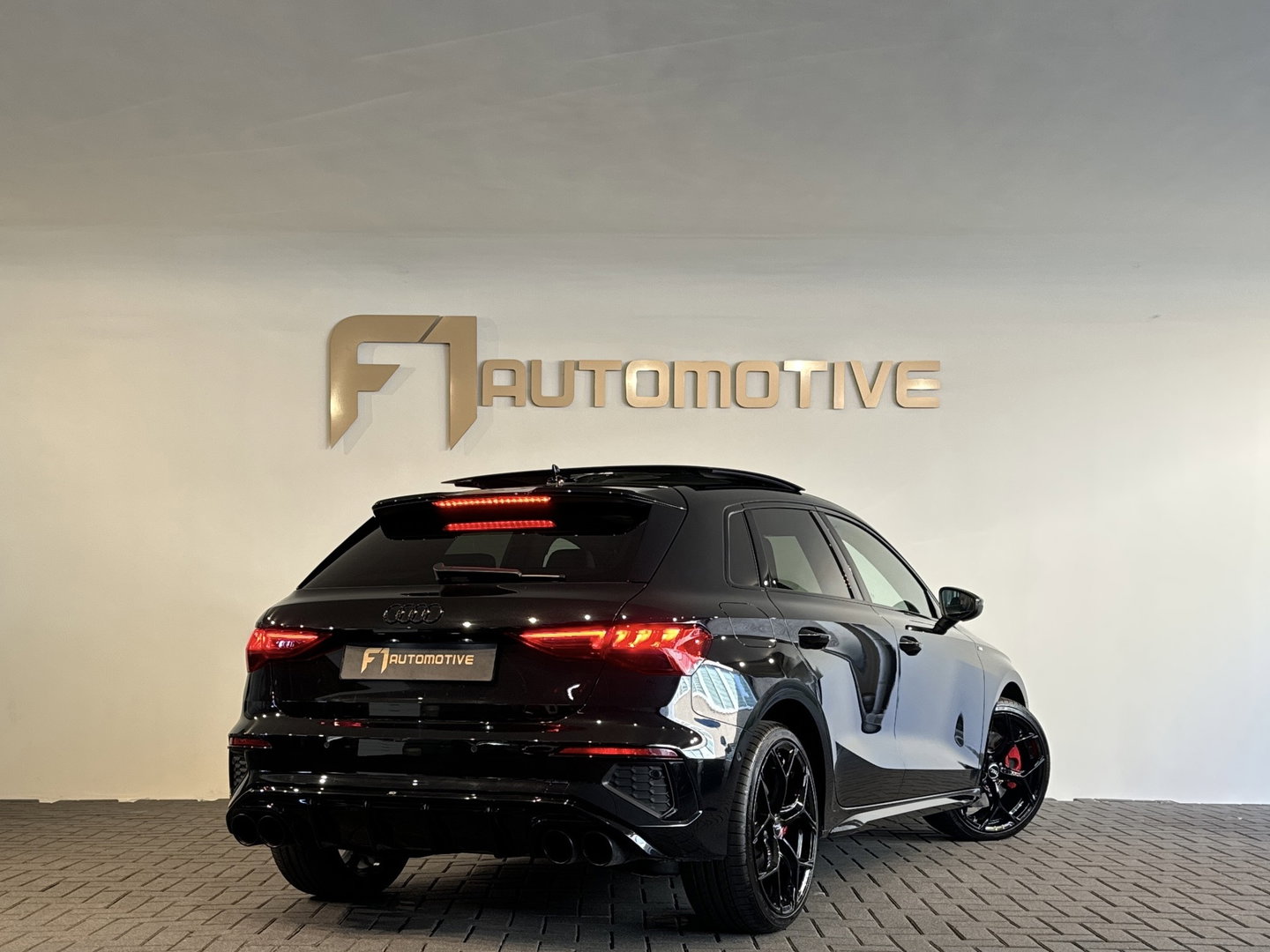Audi A3 Sportback 45 TFSI e S Line Competition Pano|Massage|S3 Pack