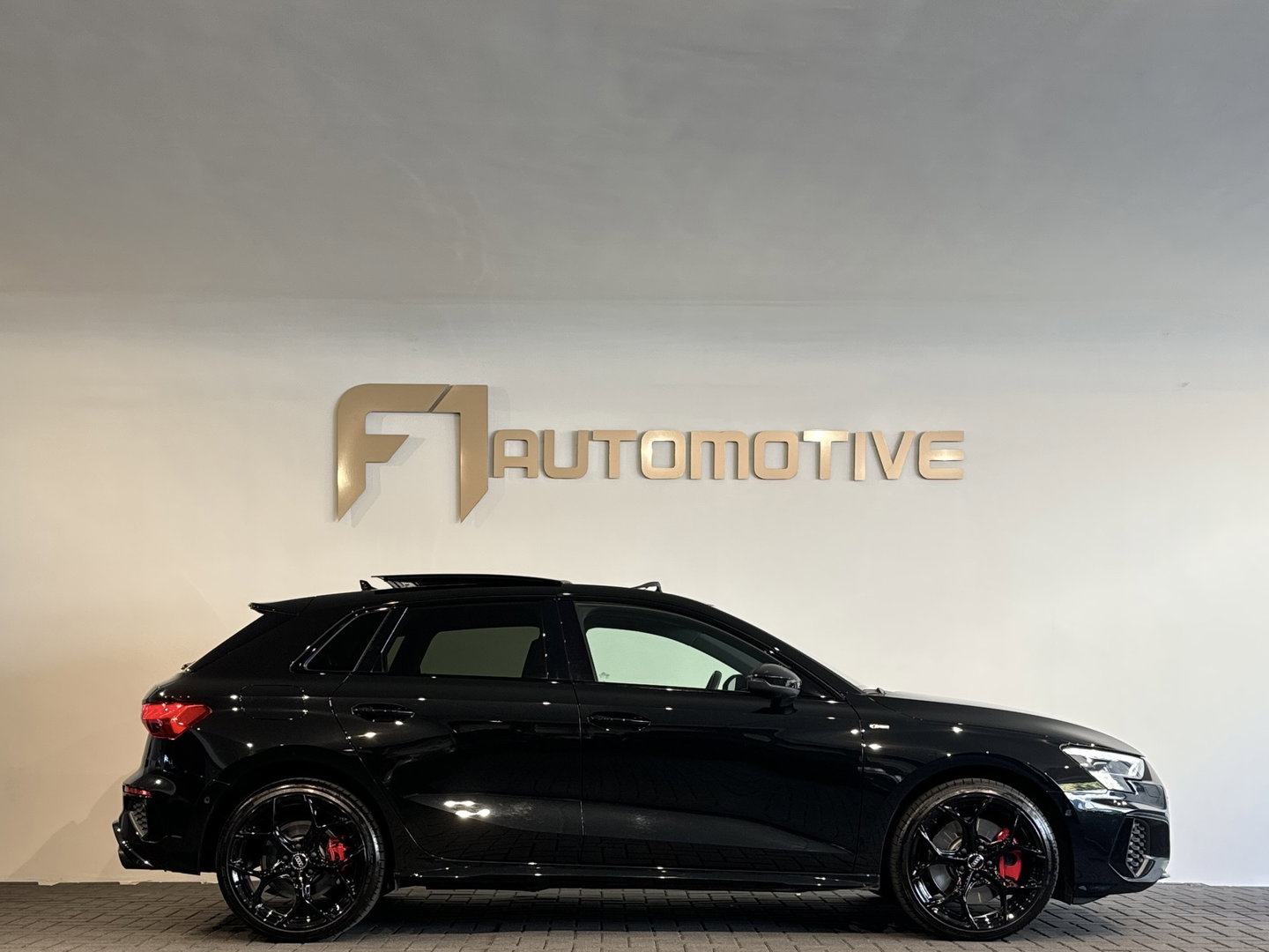 Audi A3 Sportback 45 TFSI e S Line Competition Pano|Massage|S3 Pack