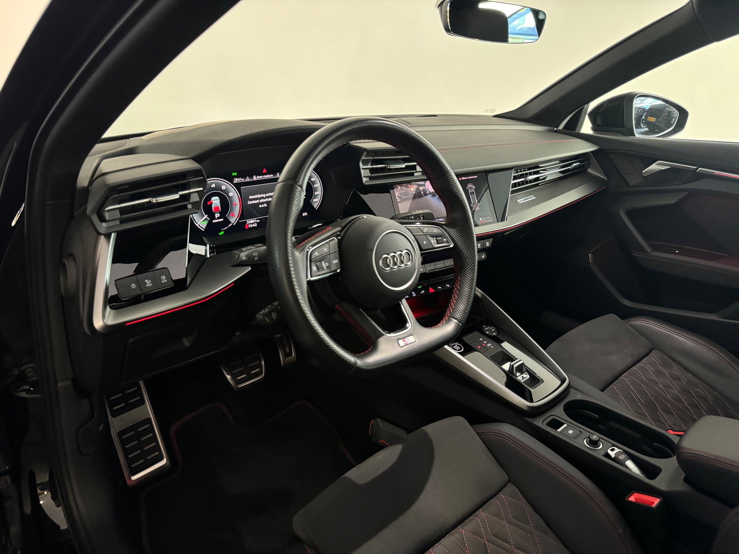 Audi A3 Sportback 45 TFSI e S Line Competition Pano|Massage|S3 Pack