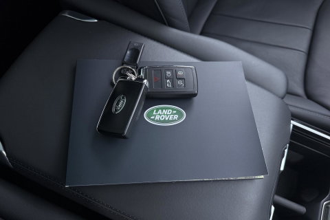 Land Rover Range Rover 3.0 P550e Autobiography | Rear Seat Entertainment | Meridian Signature | 23 Inch | ClearSight | Luchtvering | Massage