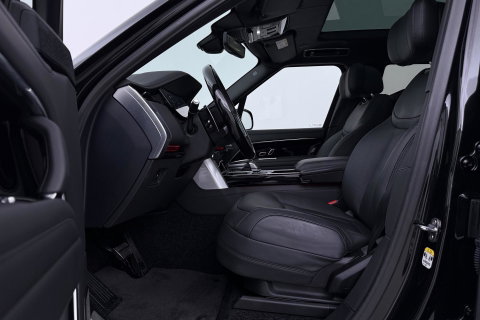 Land Rover Range Rover 3.0 P550e Autobiography | Rear Seat Entertainment | Meridian Signature | 23 Inch | ClearSight | Luchtvering | Massage