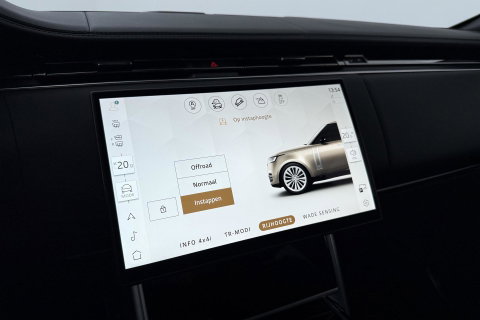 Land Rover Range Rover 3.0 P550e Autobiography | Rear Seat Entertainment | Meridian Signature | 23 Inch | ClearSight | Luchtvering | Massage