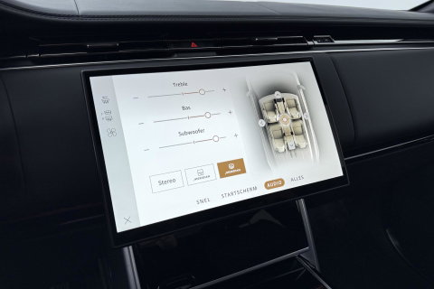 Land Rover Range Rover 3.0 P550e Autobiography | Rear Seat Entertainment | Meridian Signature | 23 Inch | ClearSight | Luchtvering | Massage