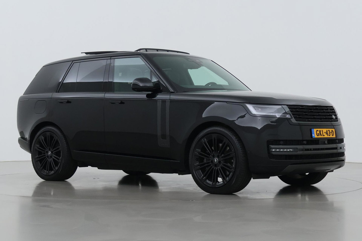 Land Rover Range Rover 3.0 P550e Autobiography | Rear Seat Entertainment | Meridian Signature | 23 Inch | ClearSight | Luchtvering | Massage