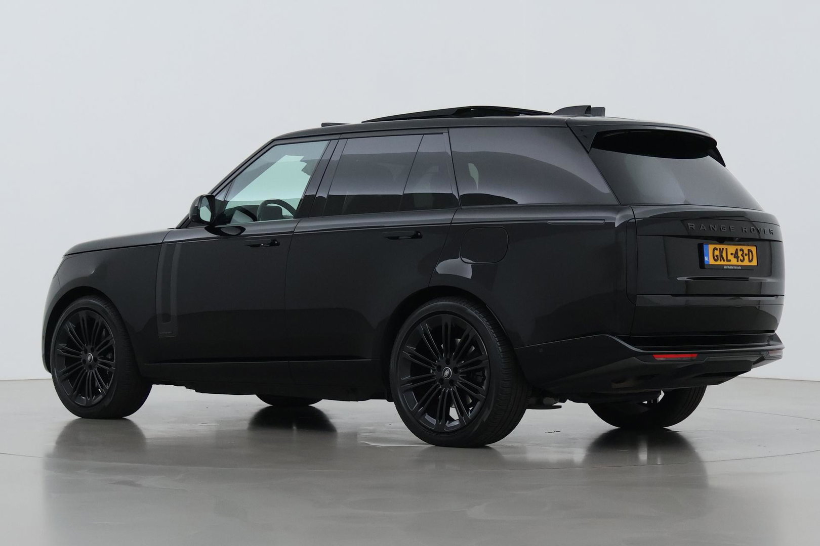 Land Rover Range Rover 3.0 P550e Autobiography | Rear Seat Entertainment | Meridian Signature | 23 Inch | ClearSight | Luchtvering | Massage