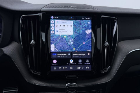 Volvo XC60 T6 R-Design | Luchtvering | Harman/Kardon | Panoramadak | 360° Camera | Head-Up | Stoel+Stuurverwarming | 21 Inch | ACC