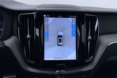 Volvo XC60 T6 R-Design | Luchtvering | Harman/Kardon | Panoramadak | 360° Camera | Head-Up | Stoel+Stuurverwarming | 21 Inch | ACC