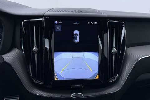 Volvo XC60 T6 R-Design | Luchtvering | Harman/Kardon | Panoramadak | 360° Camera | Head-Up | Stoel+Stuurverwarming | 21 Inch | ACC