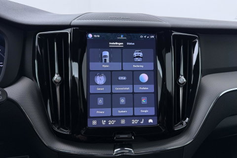 Volvo XC60 T6 R-Design | Luchtvering | Harman/Kardon | Panoramadak | 360° Camera | Head-Up | Stoel+Stuurverwarming | 21 Inch | ACC