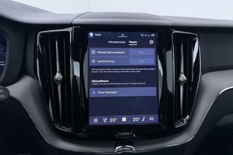 Volvo XC60 T6 R-Design | Luchtvering | Harman/Kardon | Panoramadak | 360° Camera | Head-Up | Stoel+Stuurverwarming | 21 Inch | ACC