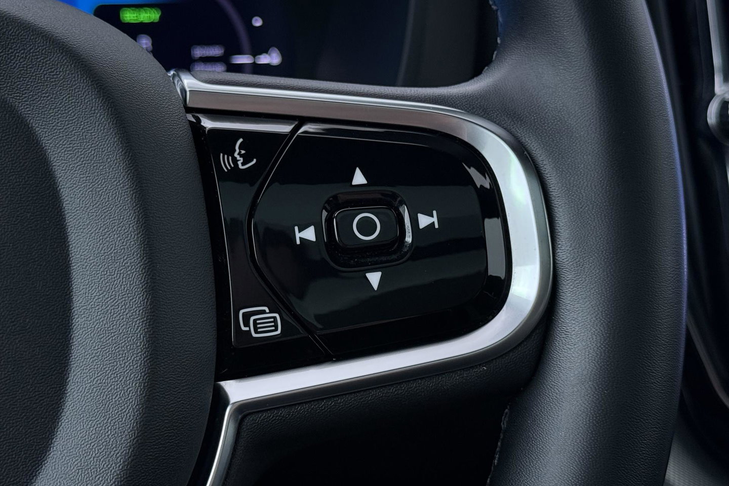 Volvo XC60 T6 R-Design | Luchtvering | Harman/Kardon | Panoramadak | 360° Camera | Head-Up | Stoel+Stuurverwarming | 21 Inch | ACC