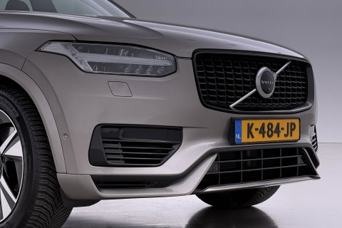 Volvo XC90 T8 Recharge R-Design | Luchtvering | B&W | Panoramadak | Stoelventilatie+Massage | 360° Camera | Head-up | Trekhaak