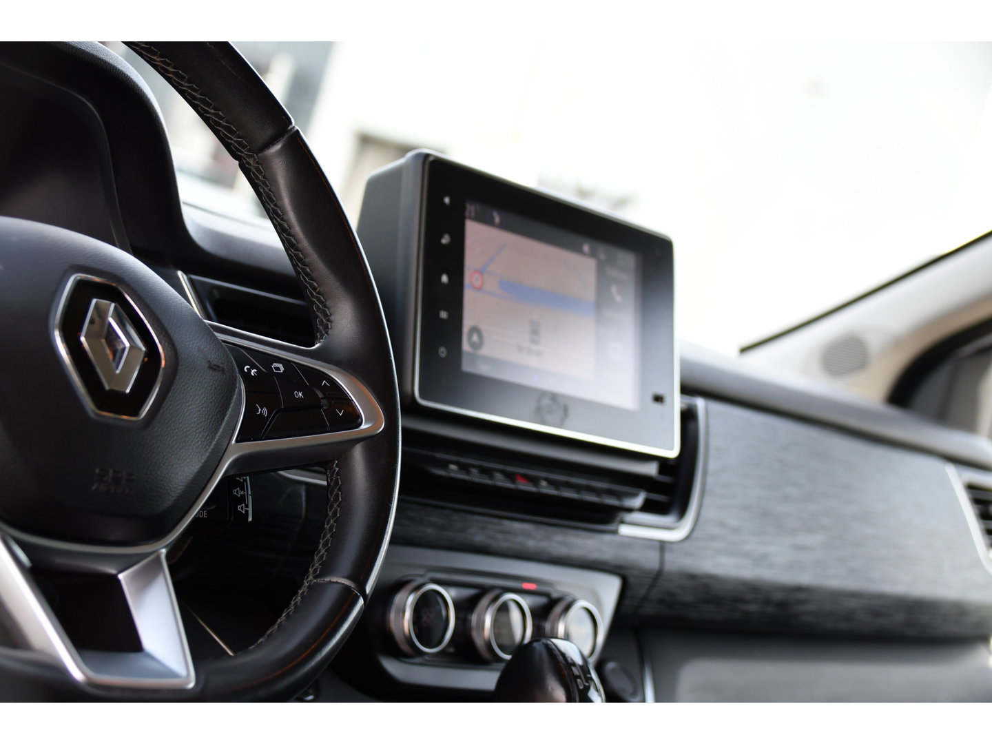 Renault Trafic 2.0 dCi 150 T29 L1H1 PB Edition Camer, Cruise, Carplay, LED, 2 x Schuifdeur, Automaat, Sensoren, CLIMA, Multimedia, 150pk, Keyless, Uniek!