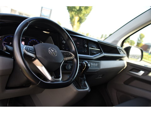 Volkswagen Transporter 2.0 TDI L2H1 Bulli Virtual, Adaptieve Cruise, Camera, Carplay, LED, 150pk, Stoelverwarming, Multimedia, Sensoren, Trekhaak, Uniek!