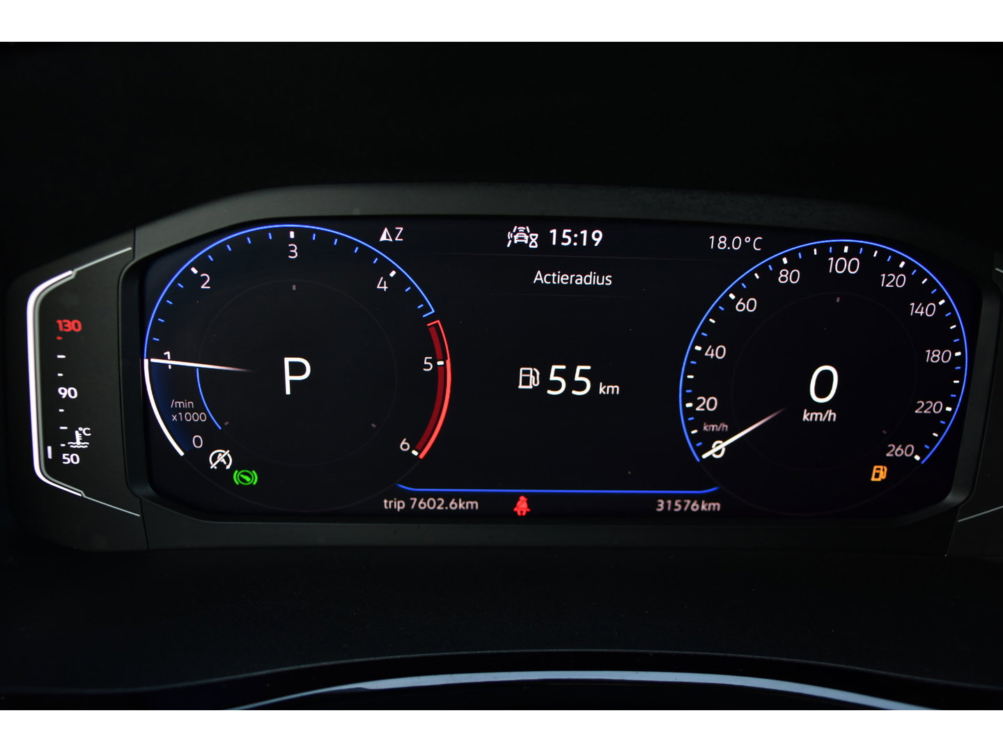Volkswagen Transporter 2.0 TDI L2H1 Bulli Virtual, Adaptieve Cruise, Camera, Carplay, LED, 150pk, Stoelverwarming, Multimedia, Sensoren, Trekhaak, Uniek!