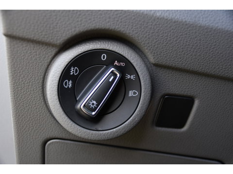 Volkswagen Transporter 2.0 TDI L2H1 Bulli Virtual, Adaptieve Cruise, Camera, Carplay, LED, 150pk, Stoelverwarming, Multimedia, Sensoren, Trekhaak, Uniek!