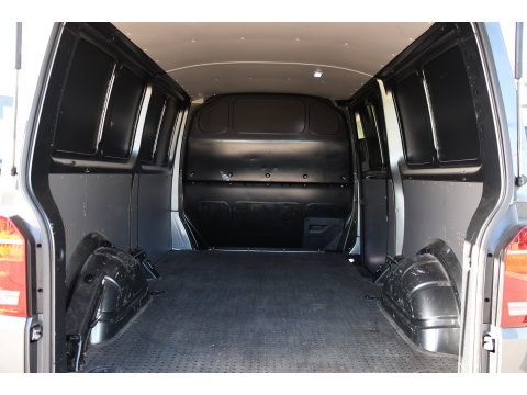 Volkswagen Transporter 2.0 TDI L2H1 Bulli Virtual, Adaptieve Cruise, Camera, Carplay, LED, 150pk, Stoelverwarming, Multimedia, Sensoren, Trekhaak, Uniek!