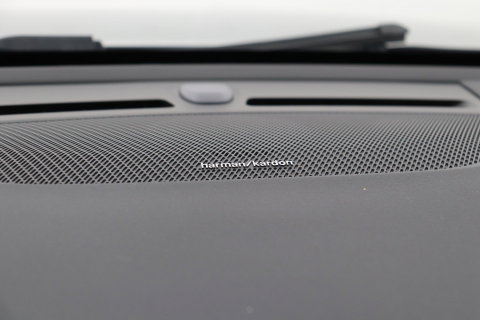 Volvo XC40 2.0 B3 Plus Black Edition | Harman/Kardon | BLIS | 360° Camera | Pilot Assist | Stoel+Stuurverwarming | Memory | ACC | 20 Inch