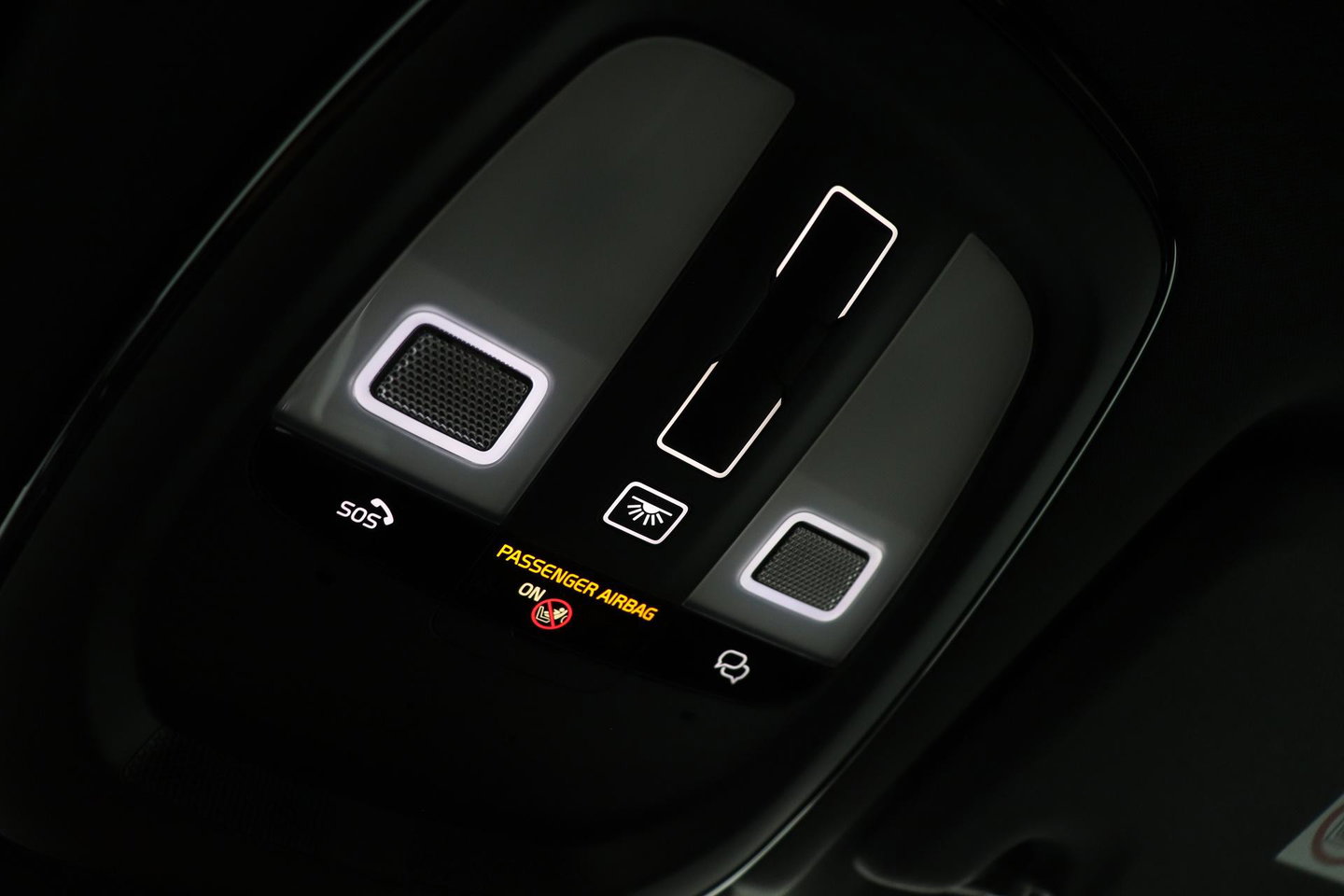 Volvo XC60 T6 Plus Black Edition | Harman/Kardon | Pilot Assist | Panoramadak | 360° Camera | Head-Up | Stoel+Stuurverwarming | 21 Inch