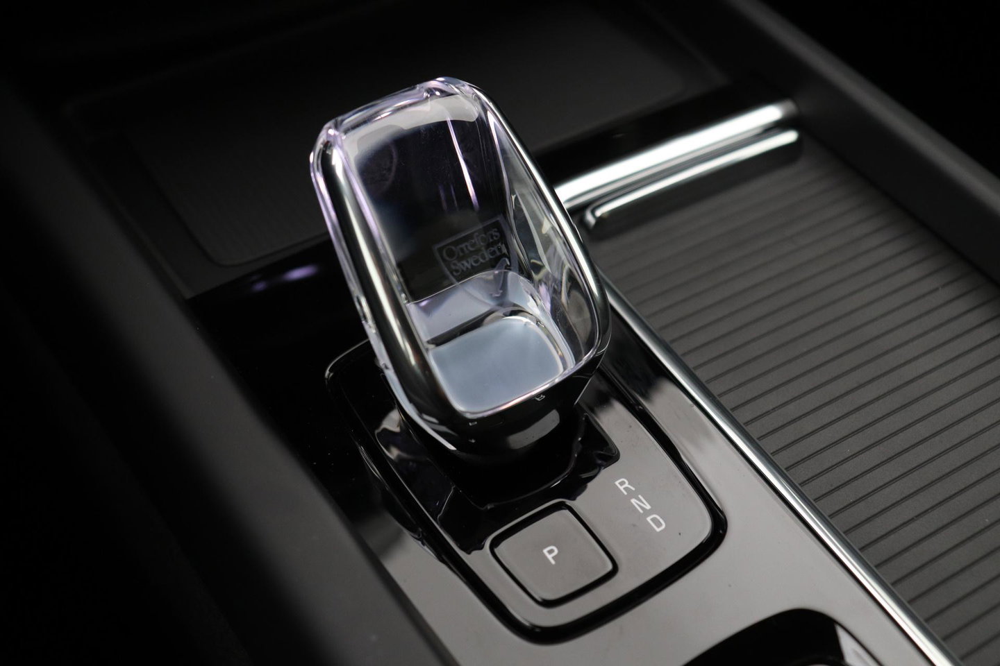 Volvo XC60 T6 Plus Black Edition | Harman/Kardon | Pilot Assist | Panoramadak | 360° Camera | Head-Up | Stoel+Stuurverwarming | 21 Inch