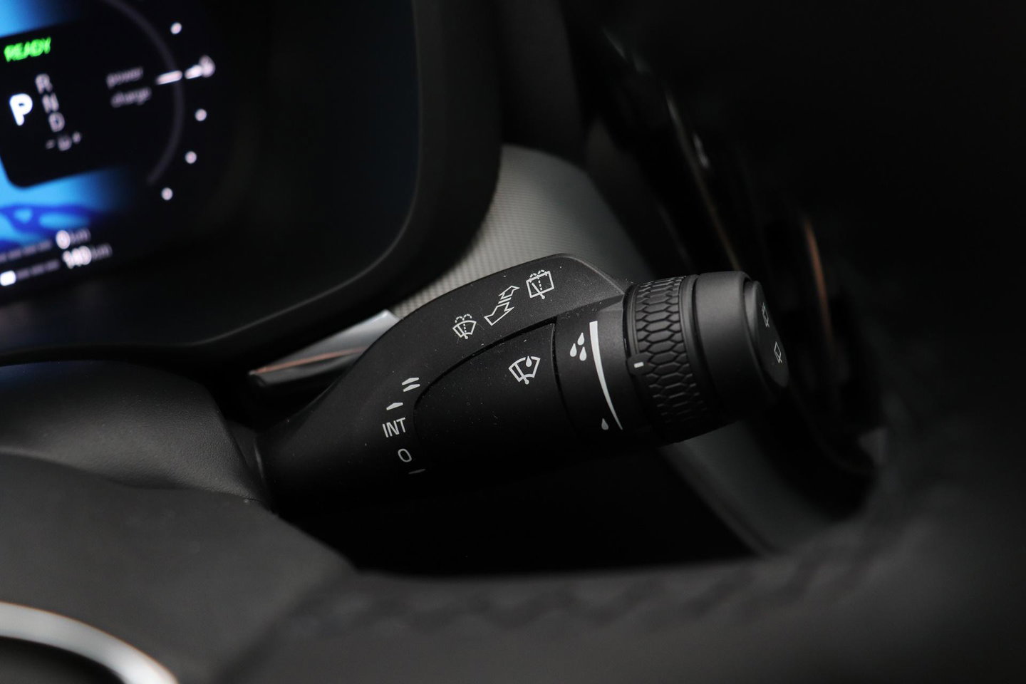 Volvo XC60 T6 Plus Black Edition | Harman/Kardon | Pilot Assist | Panoramadak | 360° Camera | Head-Up | Stoel+Stuurverwarming | 21 Inch
