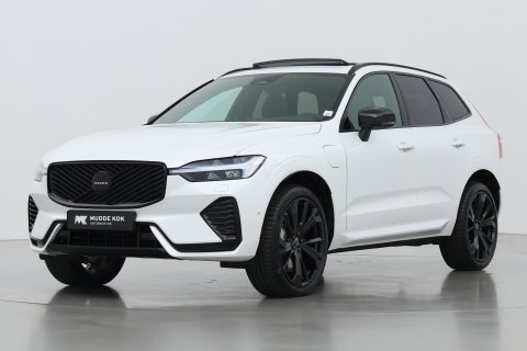 Volvo XC60 T6 Plus Black Edition | Harman/Kardon | Pilot Assist | Panoramadak | 360° Camera | Head-Up | Stoel+Stuurverwarming | 21 Inch