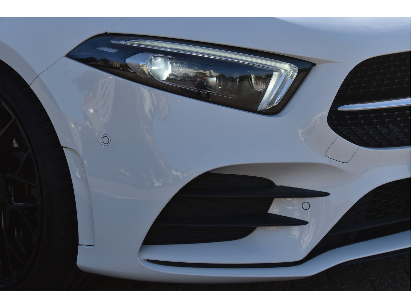 Mercedes-Benz A-Klasse 250 e Business Solution AMG Limited 218 pk | Zéér vol | 360 gr.camera | Massagestoelen | Pano | Elekt.stoelen memory | Burmester | Sfeerverlichting | Full LED