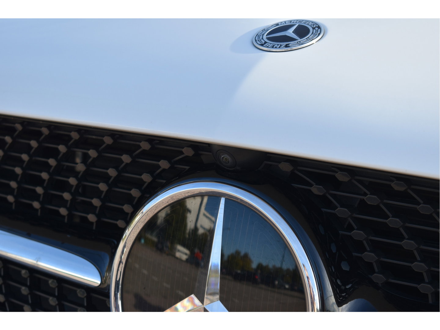 Mercedes-Benz A-Klasse 250 e Business Solution AMG Limited 218 pk | Zéér vol | 360 gr.camera | Massagestoelen | Pano | Elekt.stoelen memory | Burmester | Sfeerverlichting | Full LED
